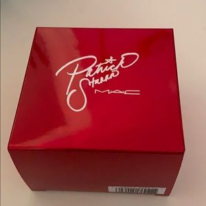 Patrick’s Powder MAC Cosmetics